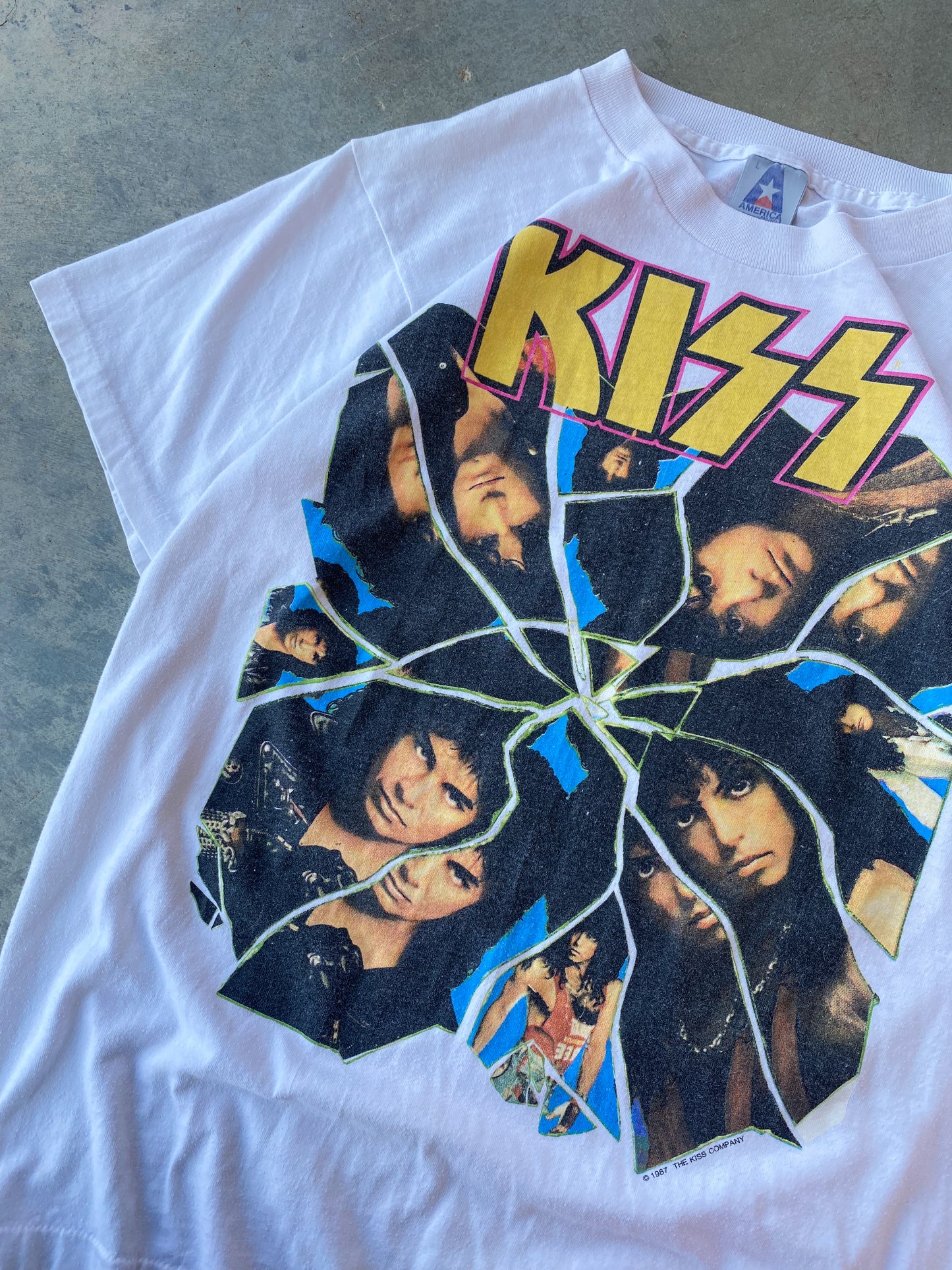 Vintage 1987 KISS Band Tee ( Medium )
