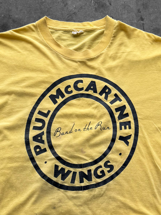Vintage 70s Paul McCartney Band On The Run Wings Tee ( XL )