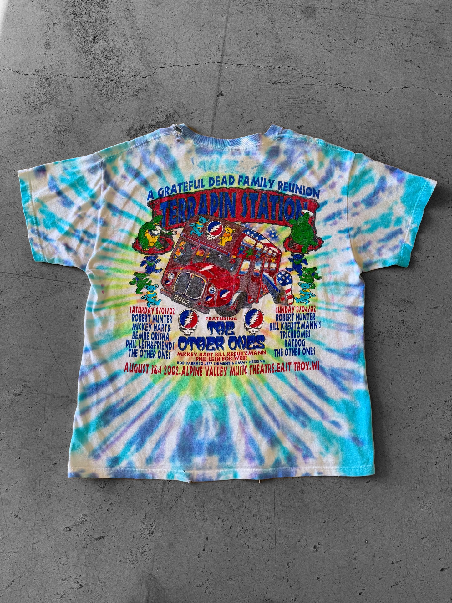 Vintage 2002 Grateful Dead Terrapin Station Family Reunion Tour Tee ( XL )