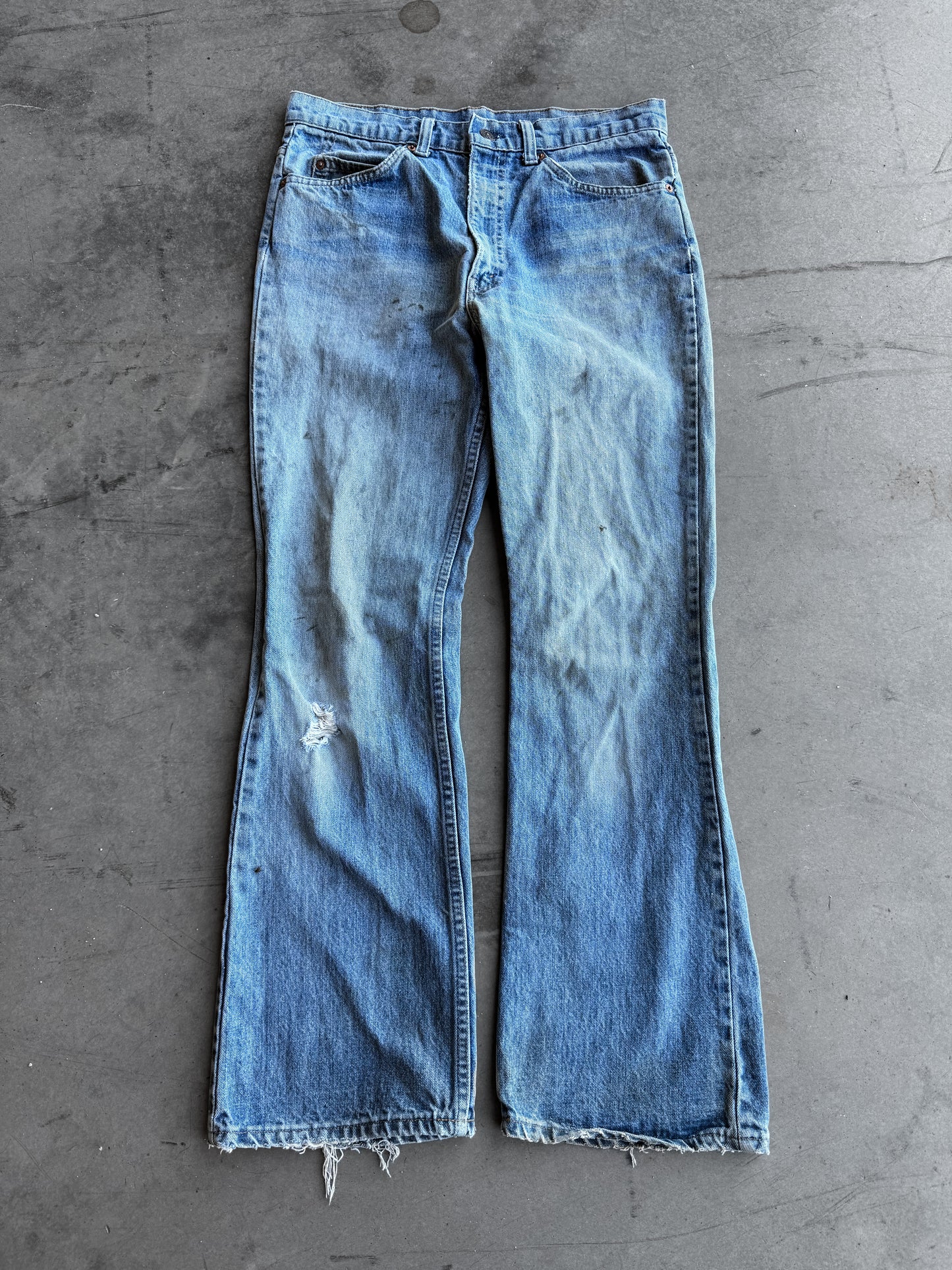 Vintage 80s Levi’s Orange Tab Bootcut Light Wash Jeans (32x31)