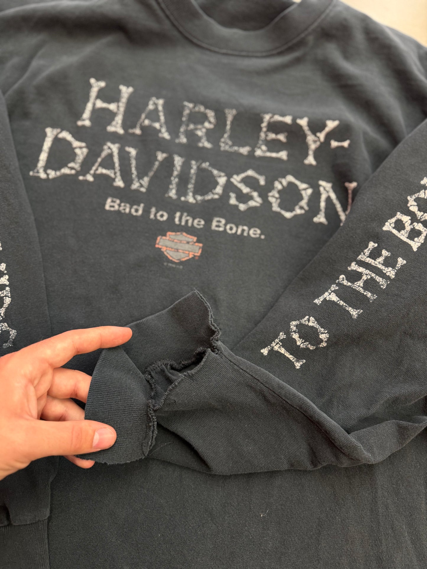 Vintage 1996 Harley Davidson “Bad To The Bone” Long Sleeve Tee ( XL )