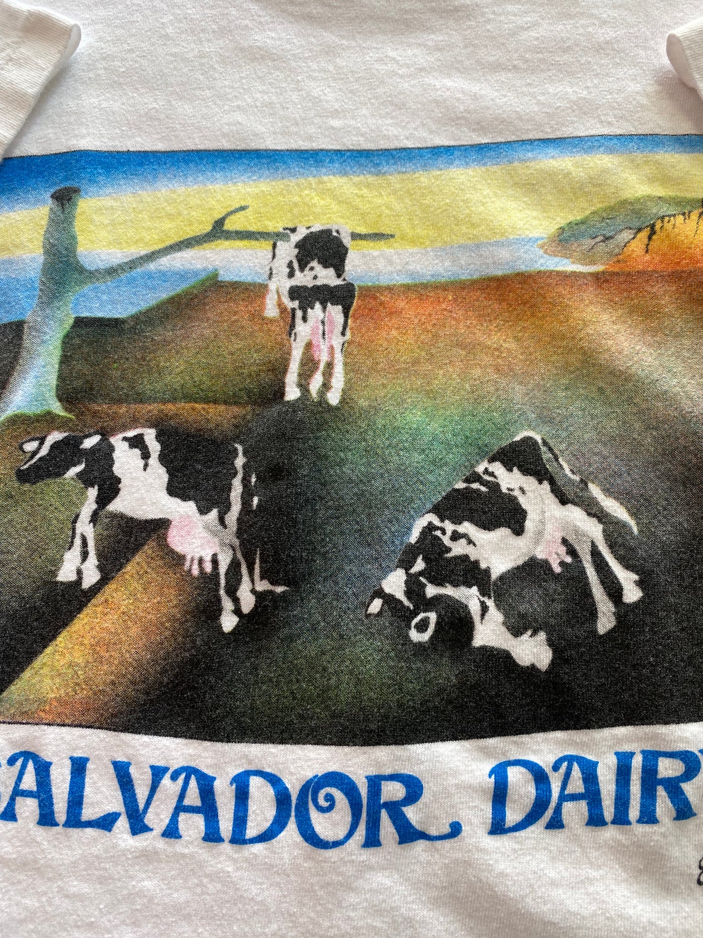 Vintage 1989 Salvador Dairy Cow Parody Art Tee ( Large )