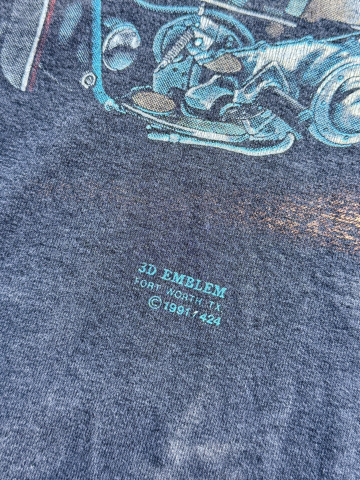 Vintage 1991 3D Emblem A Way Of Life Faded Tee ( XL )