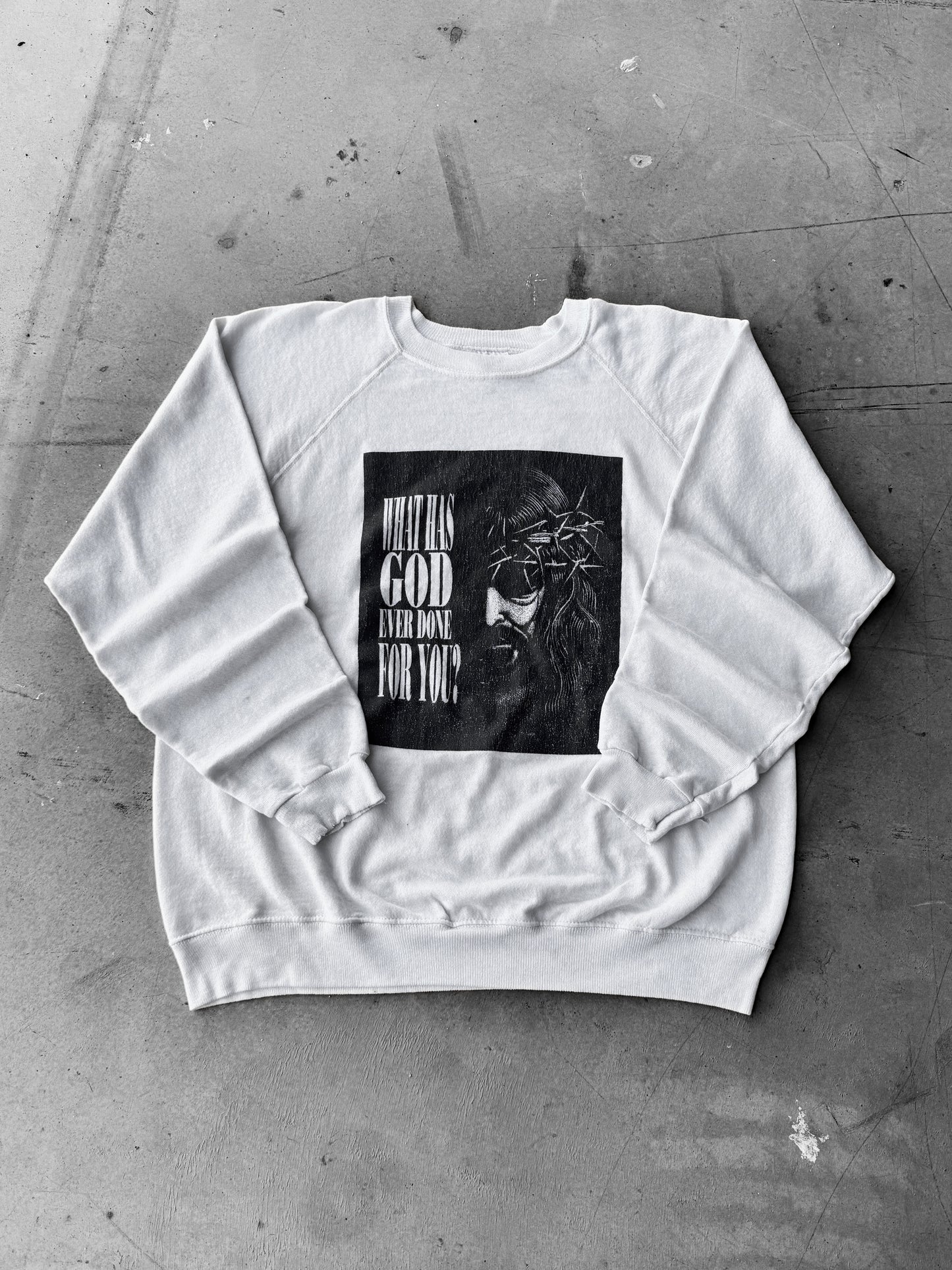 Vintage 90s “What Has God Ever Done For You?” Jesus Crewneck ( XL )