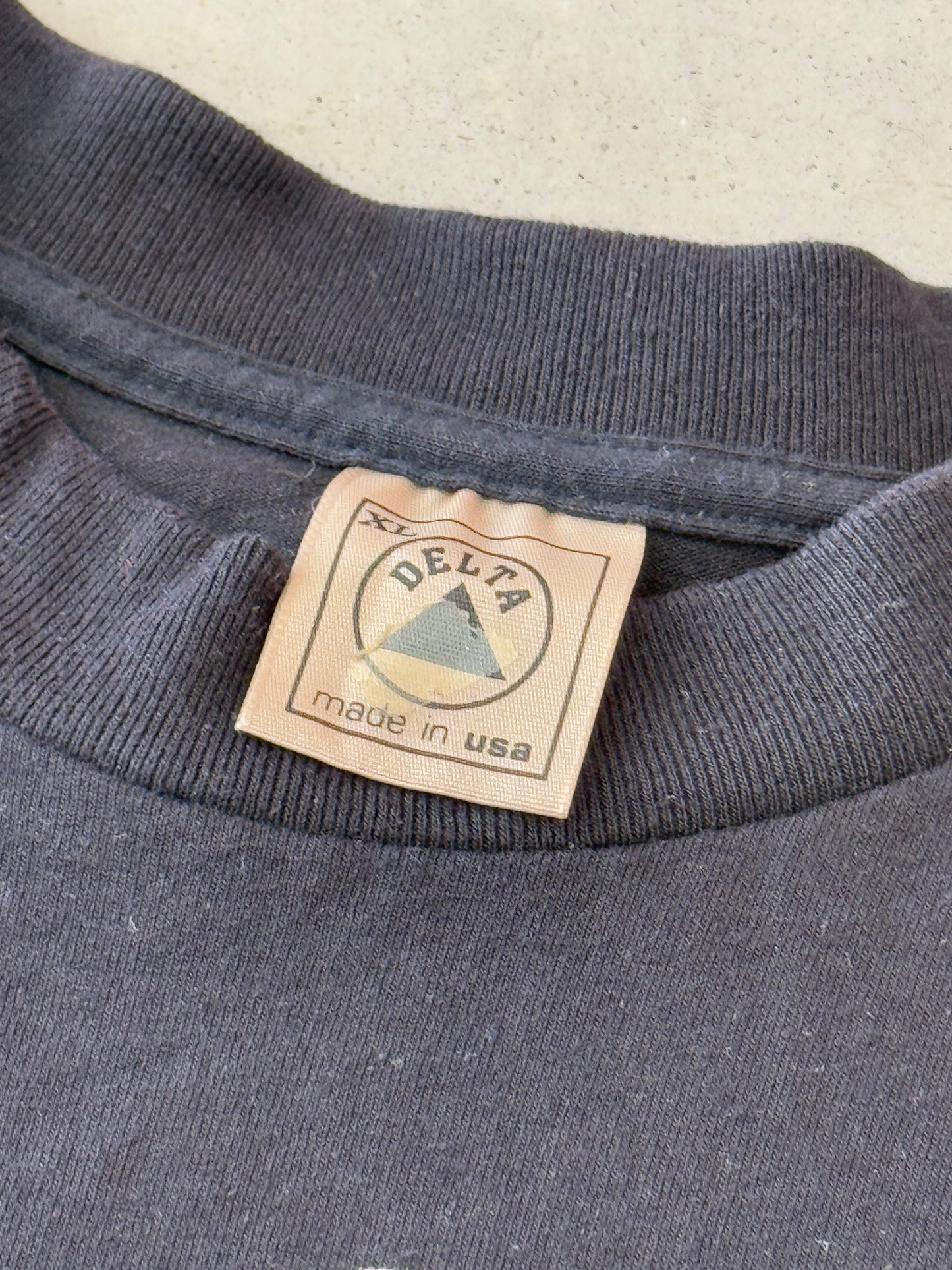 Vintage 1992 Easyriders Biker Babe Pin Up Girl Tee ( XL )