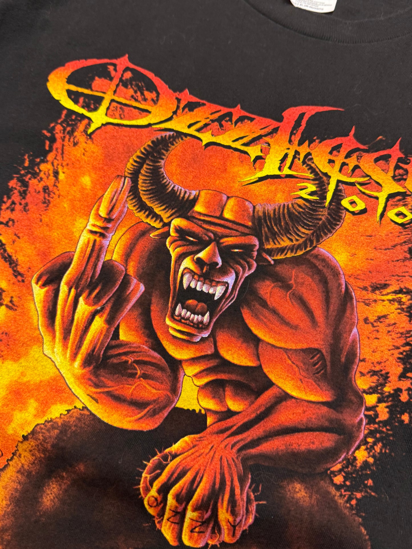 Vintage 2001 OzzFest Ozzy Osbourne Devil Tee ( XL )