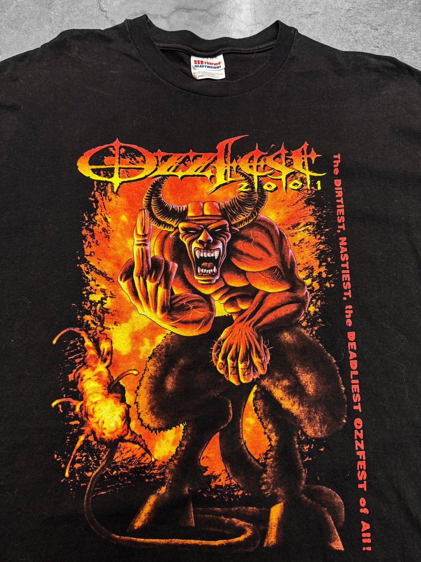 Vintage 2001 OzzFest Ozzy Osbourne Devil Tee ( XL )