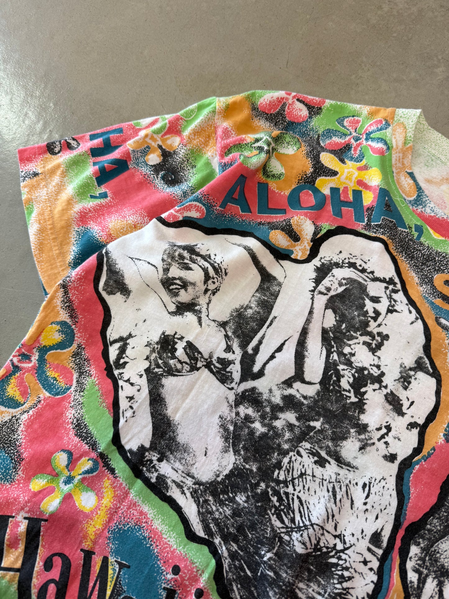 Vintage 90s Hawaiian Punch Aloha Summer Tee ( Large )