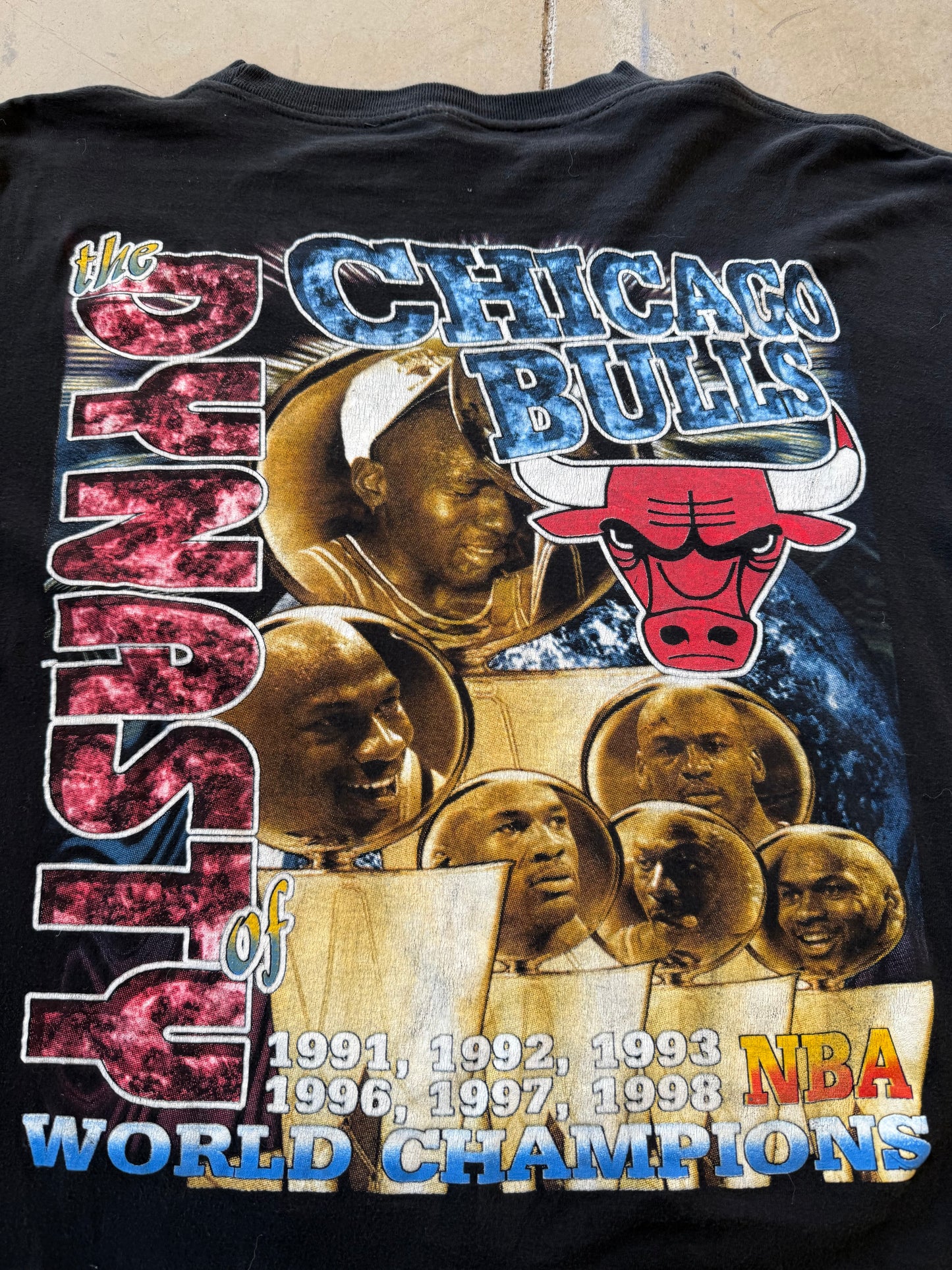 Vintage 90’s Chicago Bulls Double 3 Peat Bootleg Rap Tee ( XL )