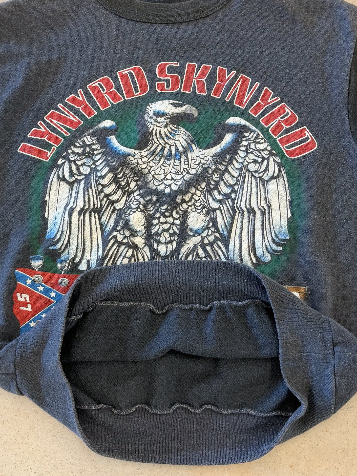 Vintage 80s Lynyrd Skynyrd Fly On Freebird Sleeveless Sweat Tee ( Small )