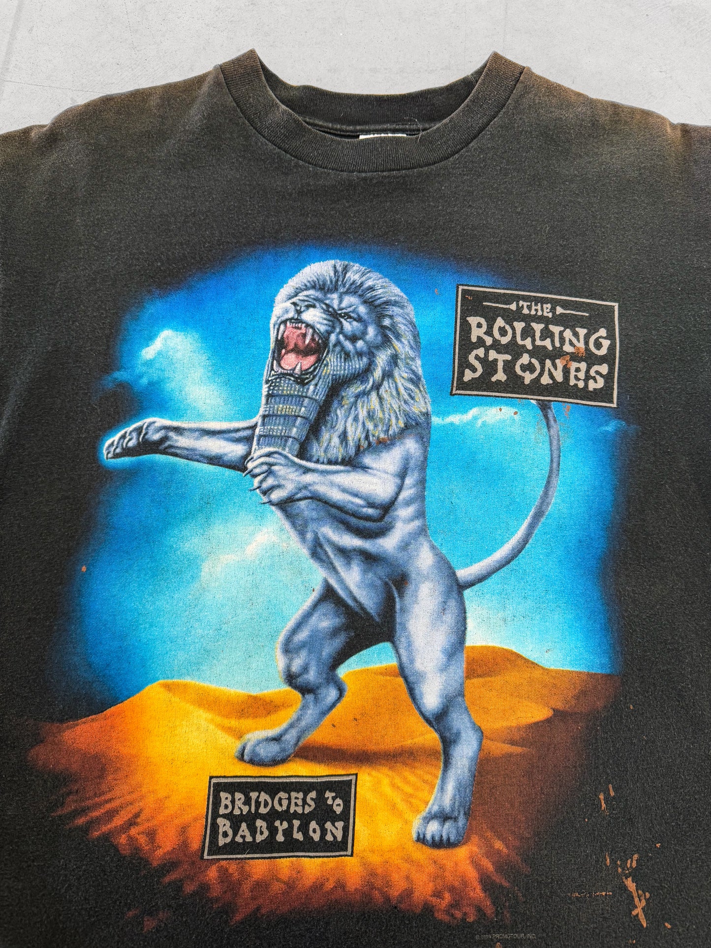 Vintage 1997 The Rolling Stones Bridges To Babylon Tee ( Large )