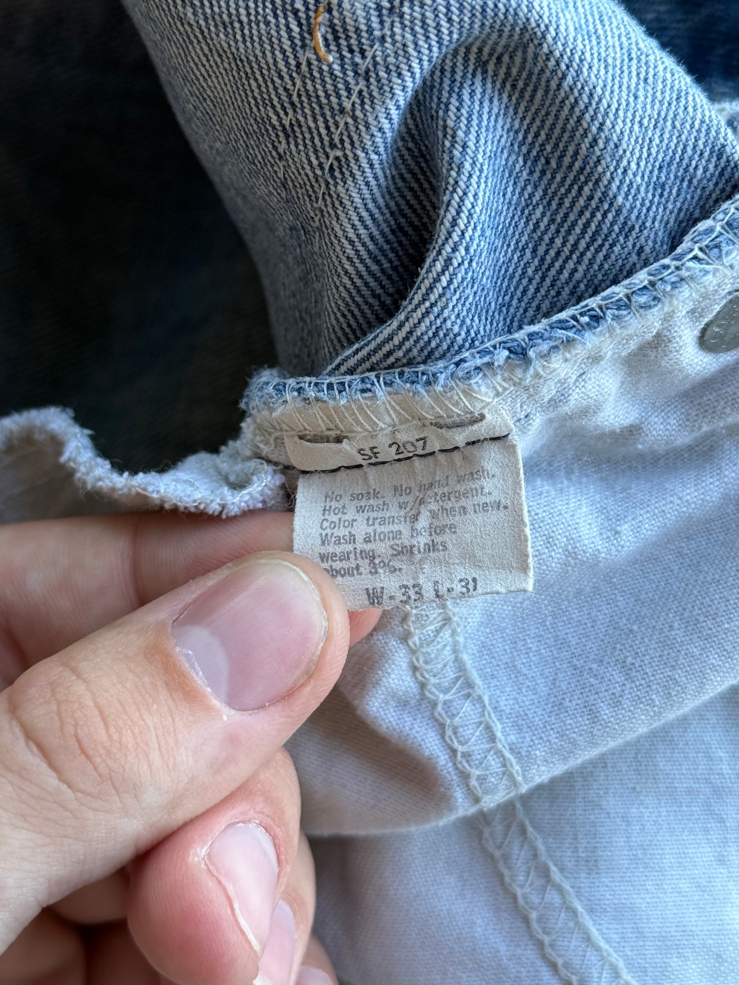 Vintage 80s Levi’s Orange Tab Bootcut Light Wash Jeans (32x31)