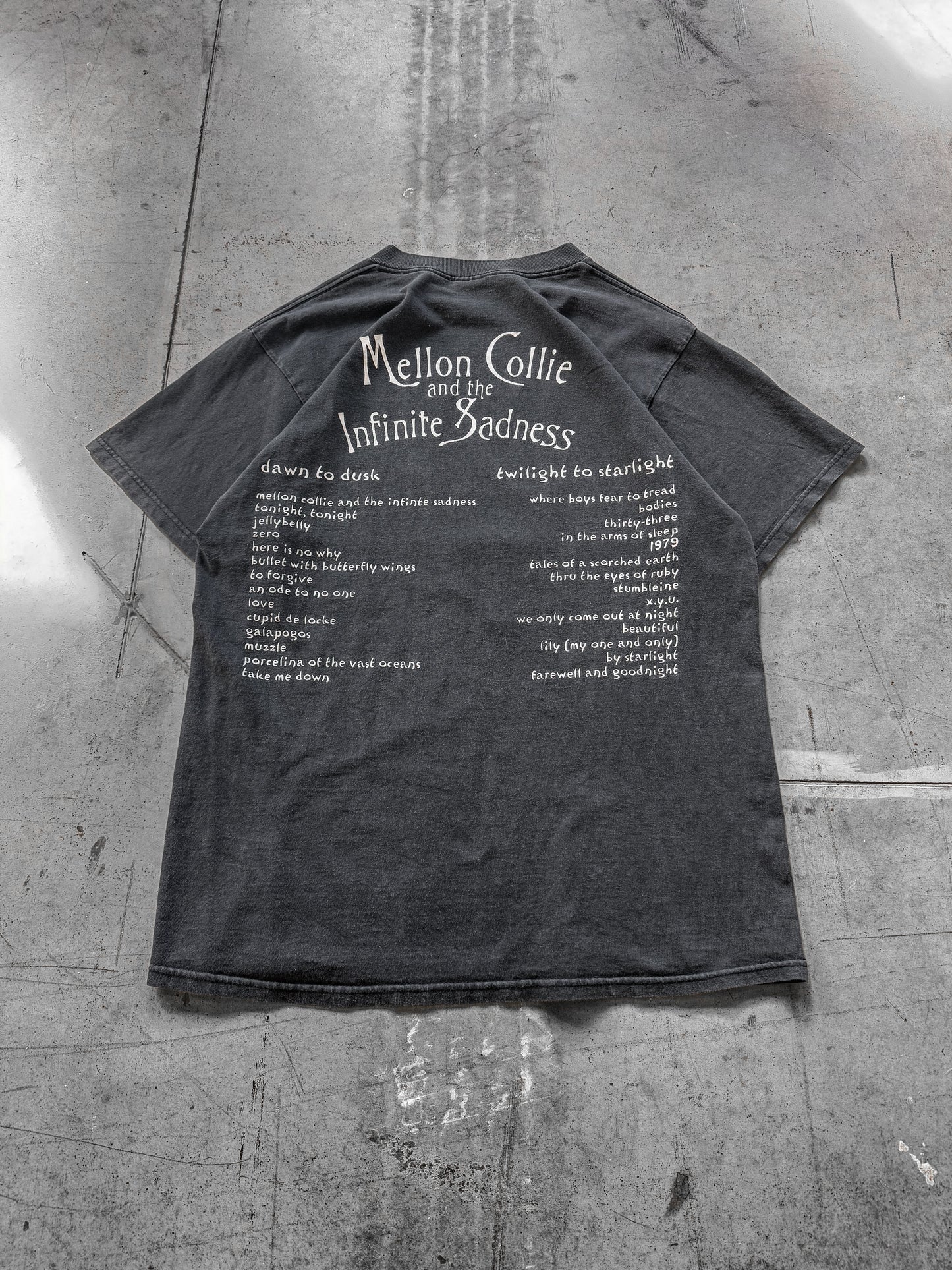 Vintage 90’s The Smashing Pumpkins Mellon Collie & The Infinite Sadness Tee ( Large )