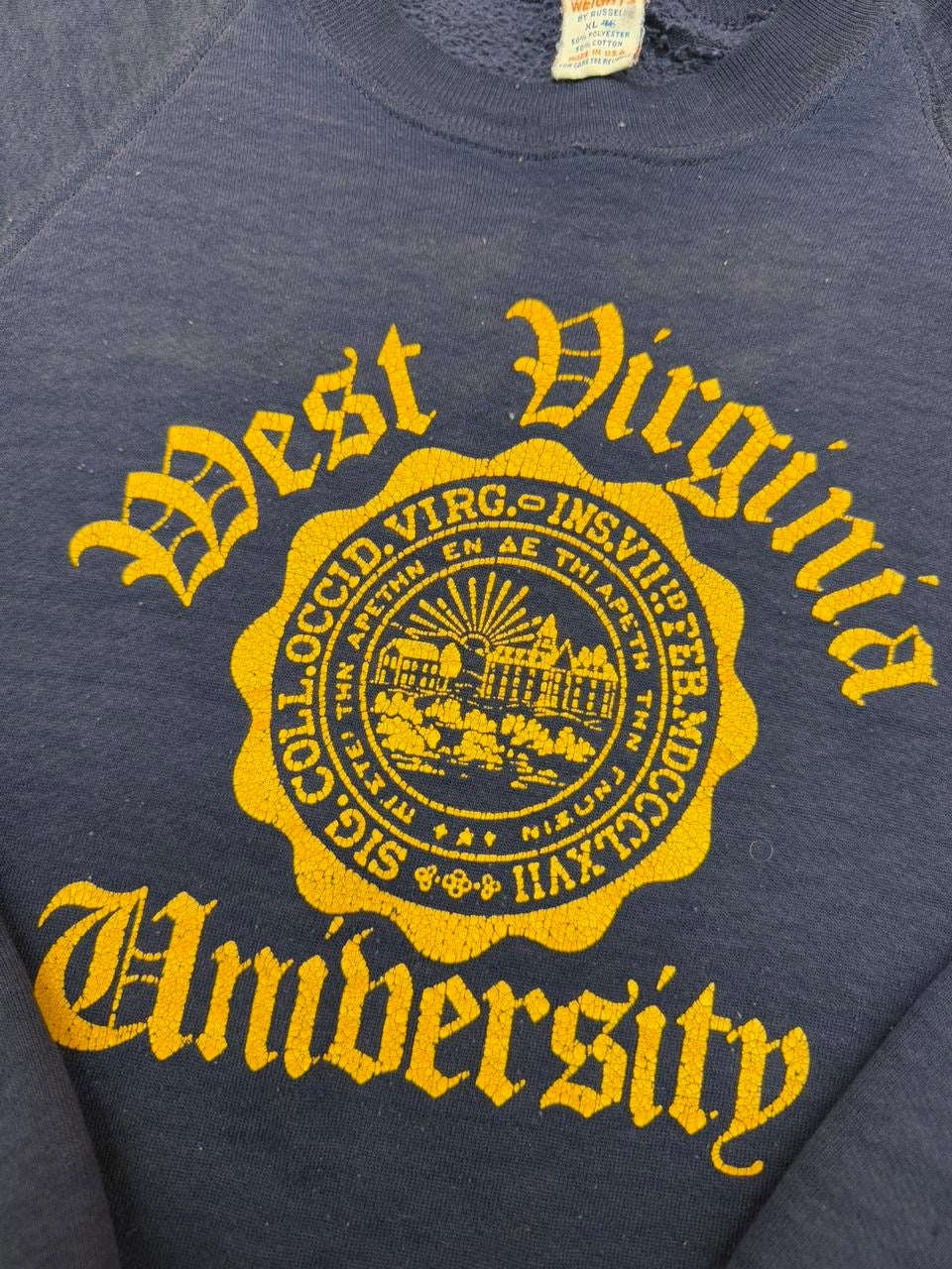 Vintage 8 0 s West Virginia University Faded Sweatshirt ( XL )