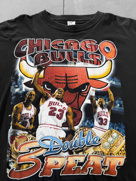 Vintage 90’s Chicago Bulls Double 3 Peat Bootleg Rap Tee ( XL )