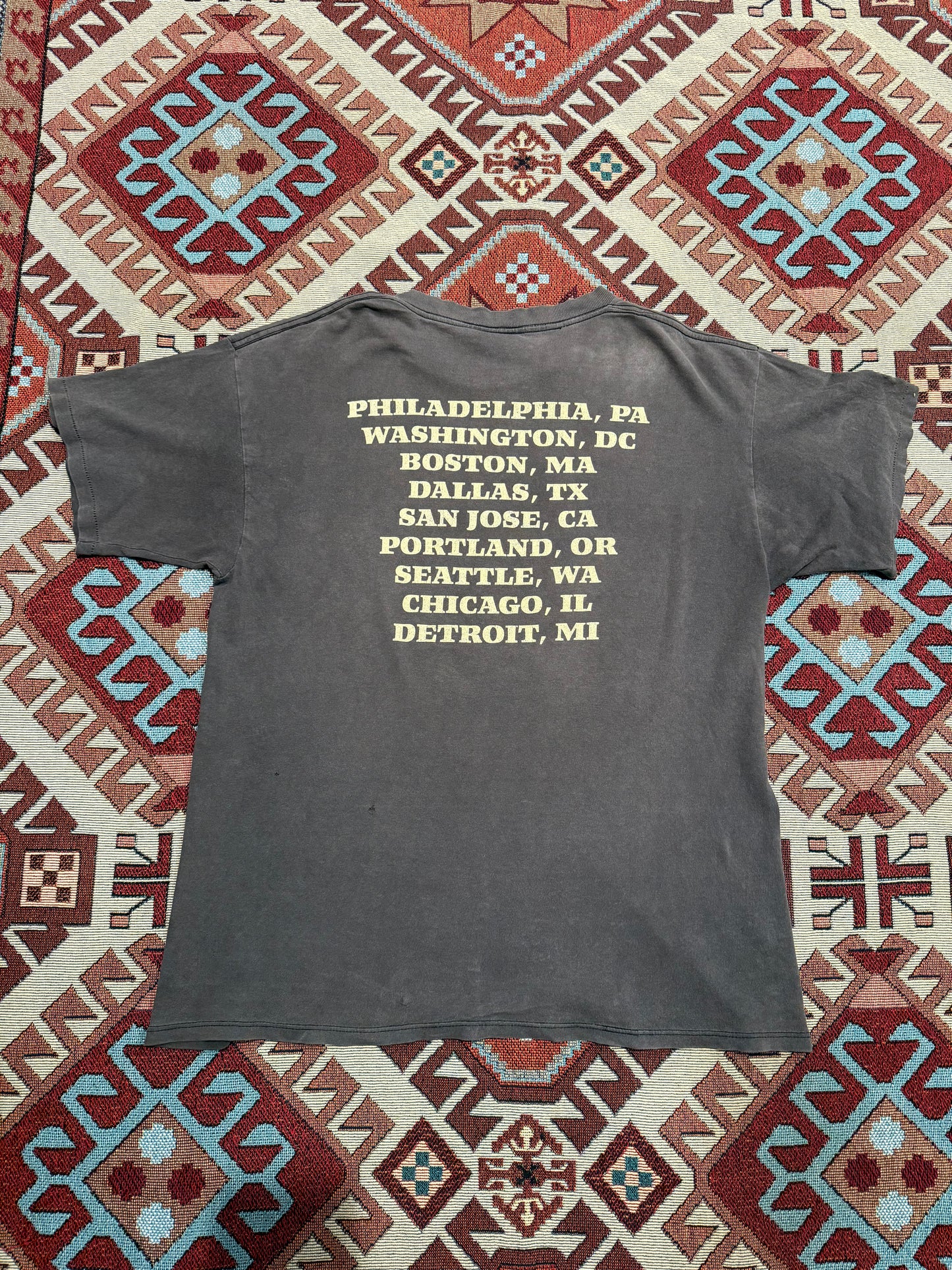 Vintage 1996 The Cure Mood Swings Tour Faded Tee ( Large )