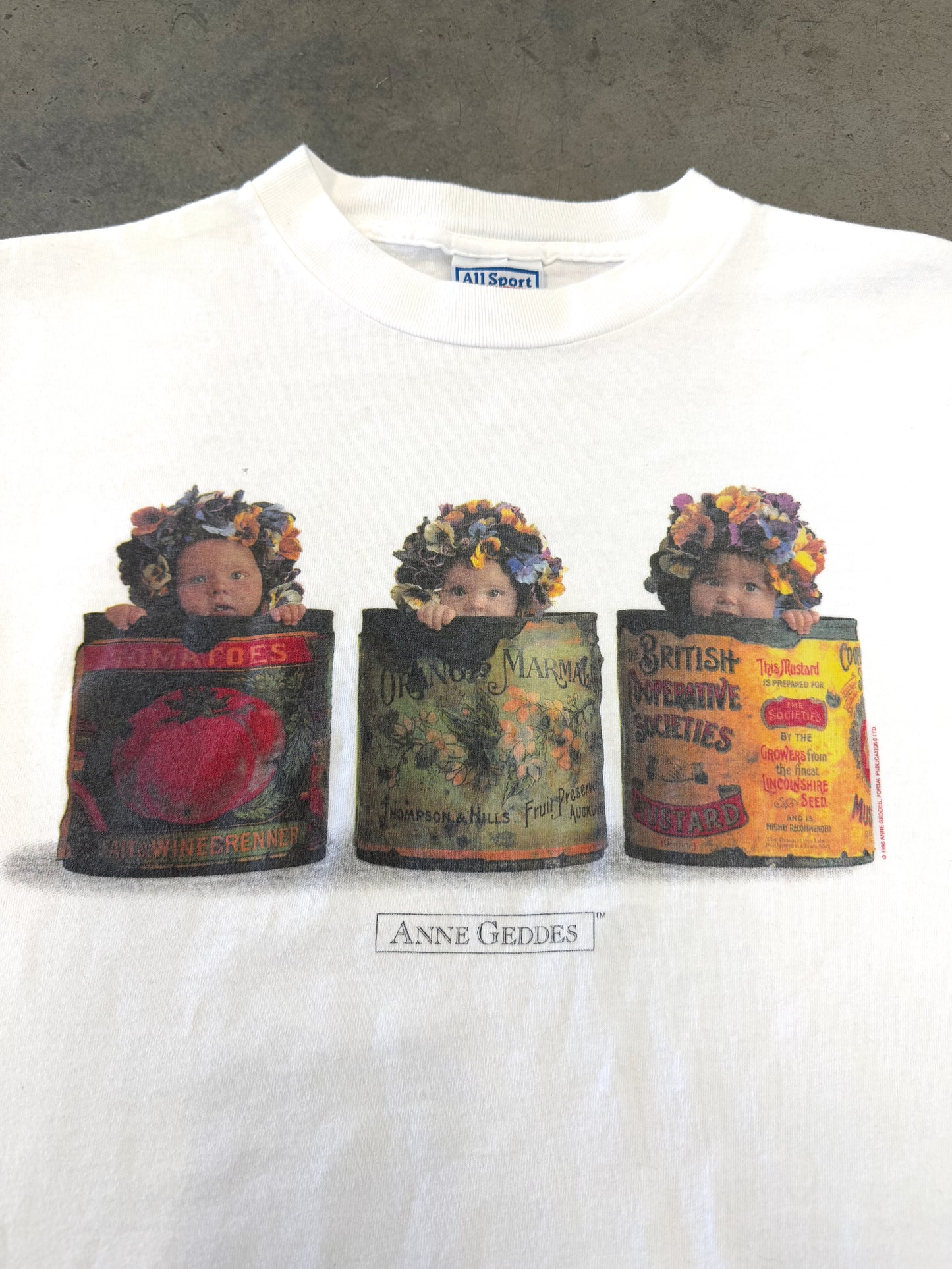 Vintage 90s Tin Can Babies Ann Geddes Art Tee ( Medium )