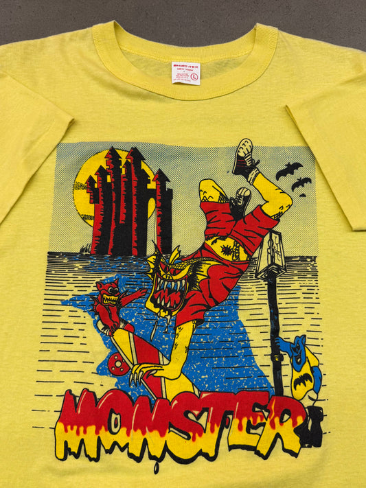Vintage 90s Monster Skateboarding Yellow Tee ( Large )