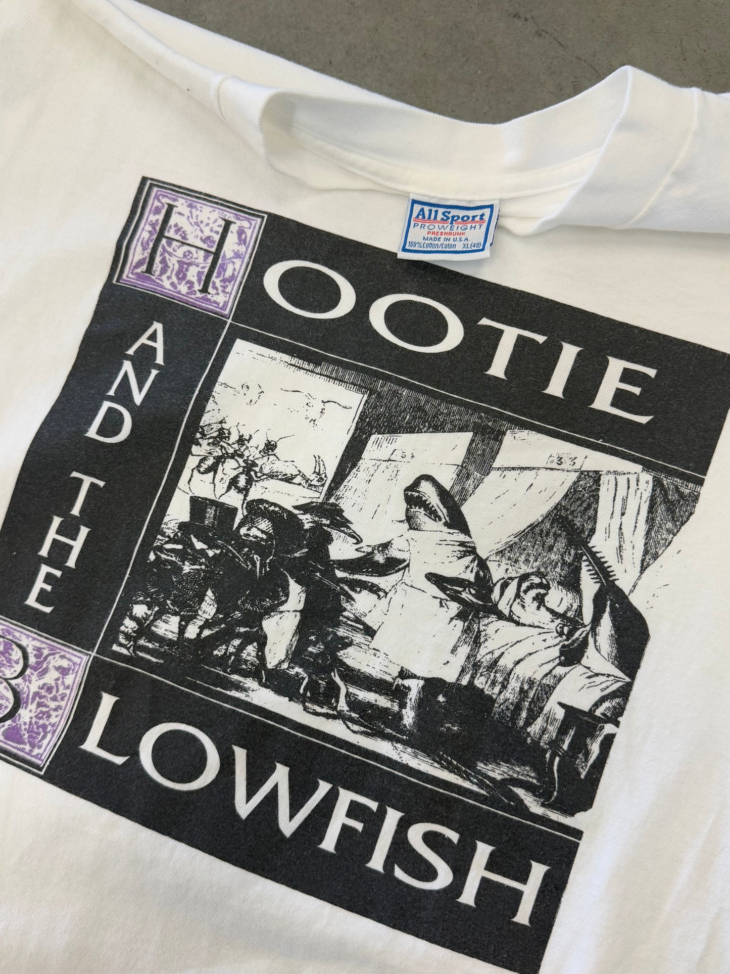 Vintage 90s Hootie & The Blowfish “Wonder Who Will Walk With Me” Tee ( XL )