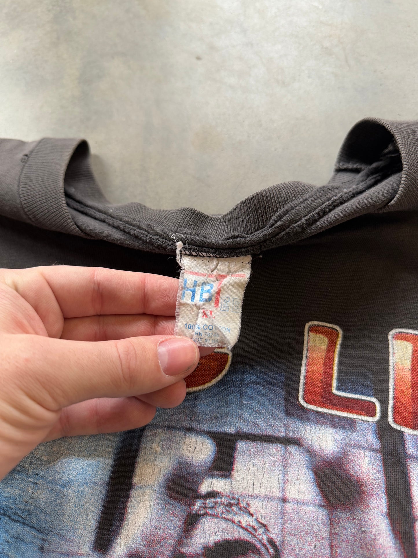 Vintage 90’s 2Pac Bootleg Memorial Rap Tee ( XL )