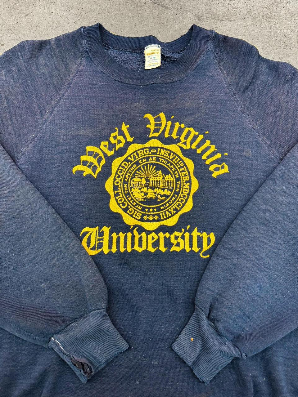 Vintage 8 0 s West Virginia University Faded Sweatshirt ( XL )