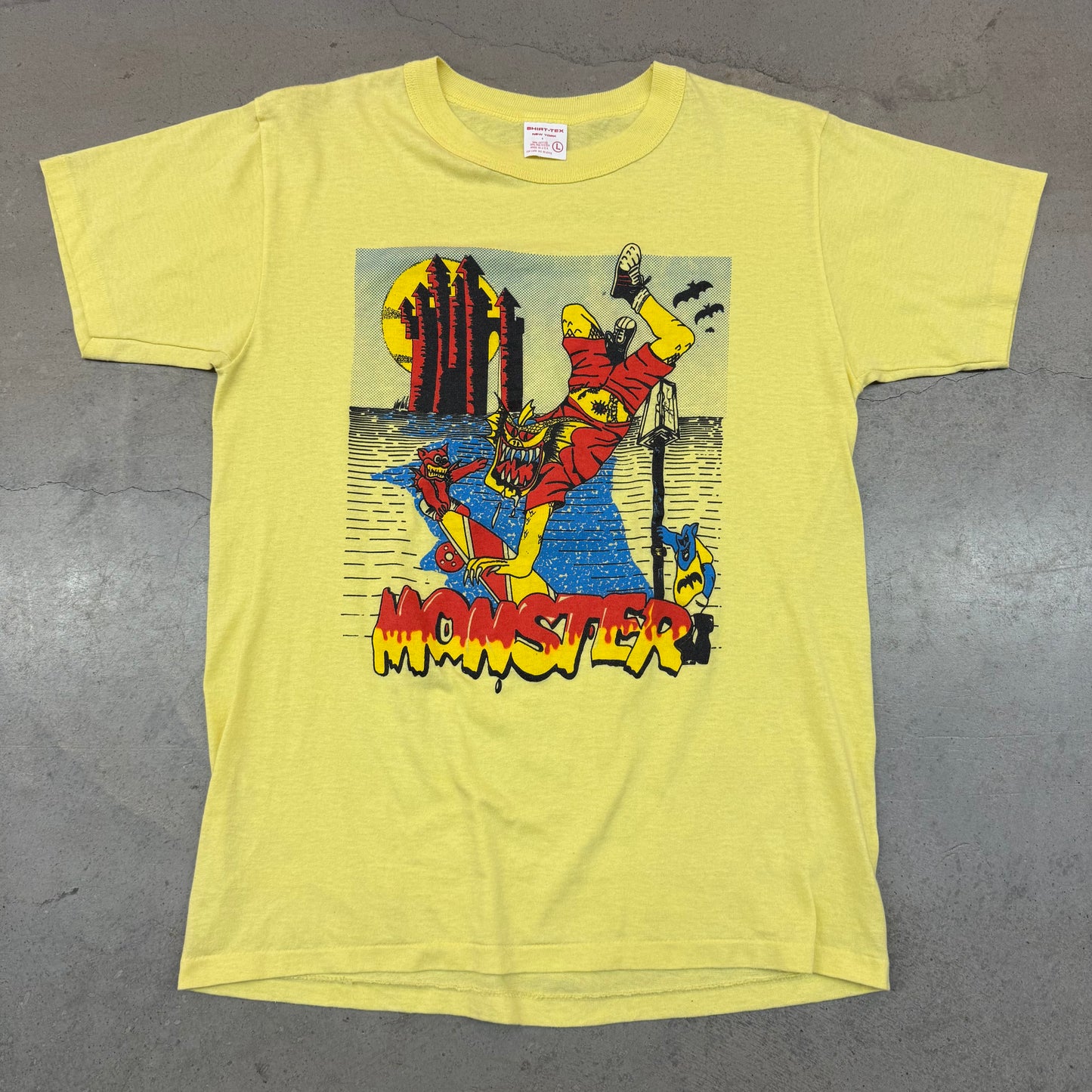 Vintage 90s Monster Skateboarding Yellow Tee ( Large )