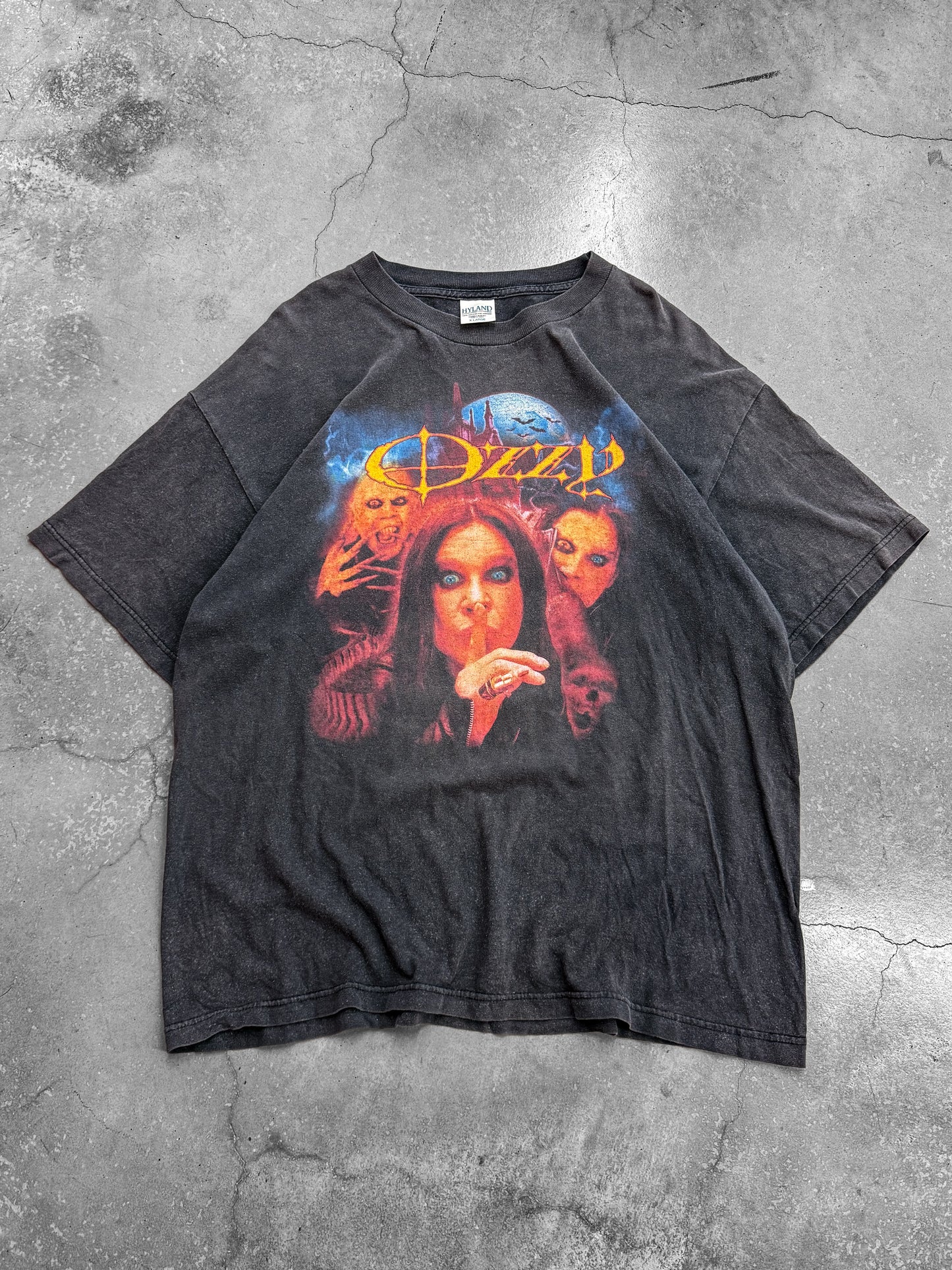Vintage 2002 Ozzy Osbourne Ozzfest Tee ( XL )