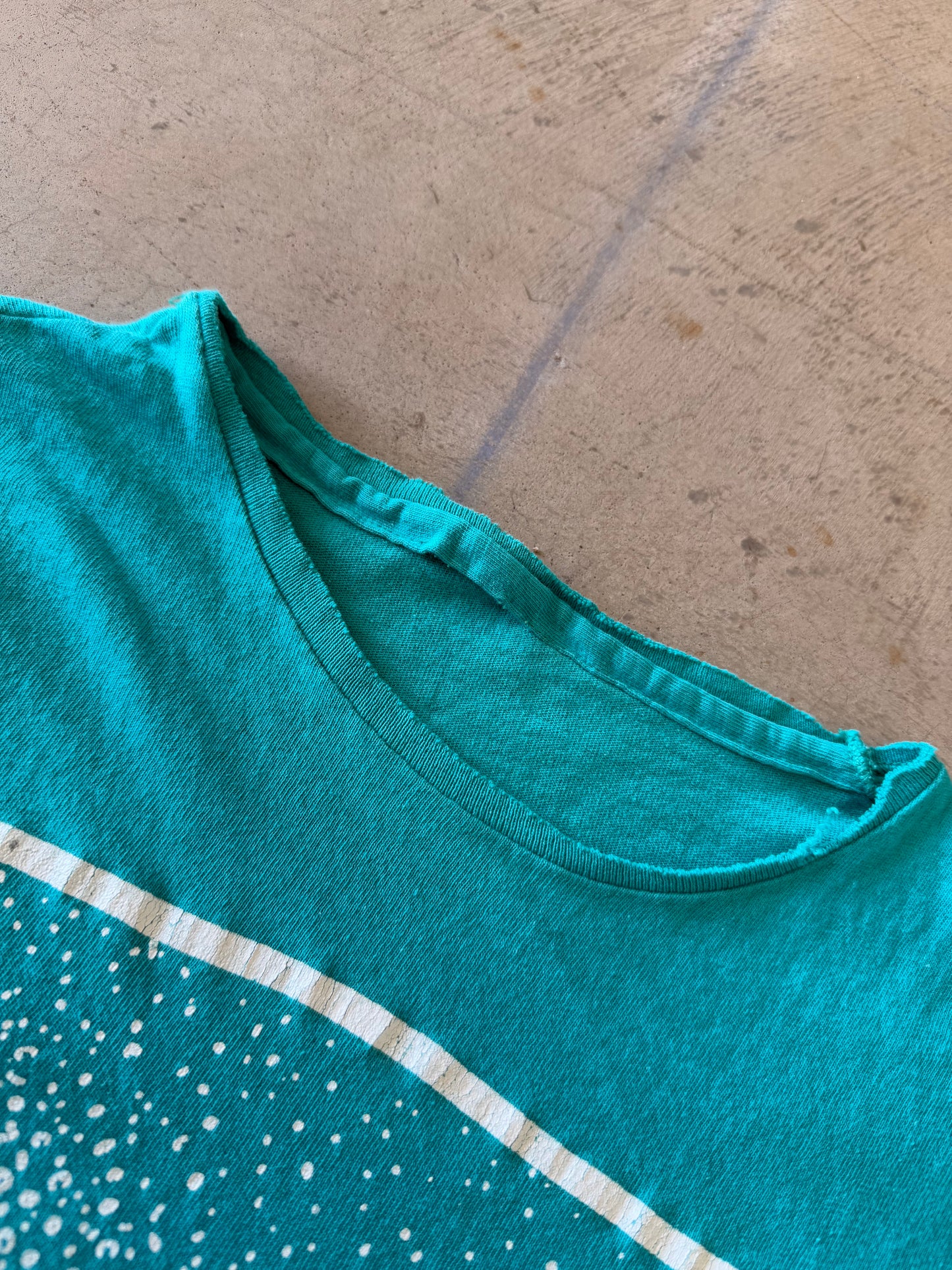 Vintage 80’s Grateful Dead Bootleg Wings Tee ( Fits Medium )