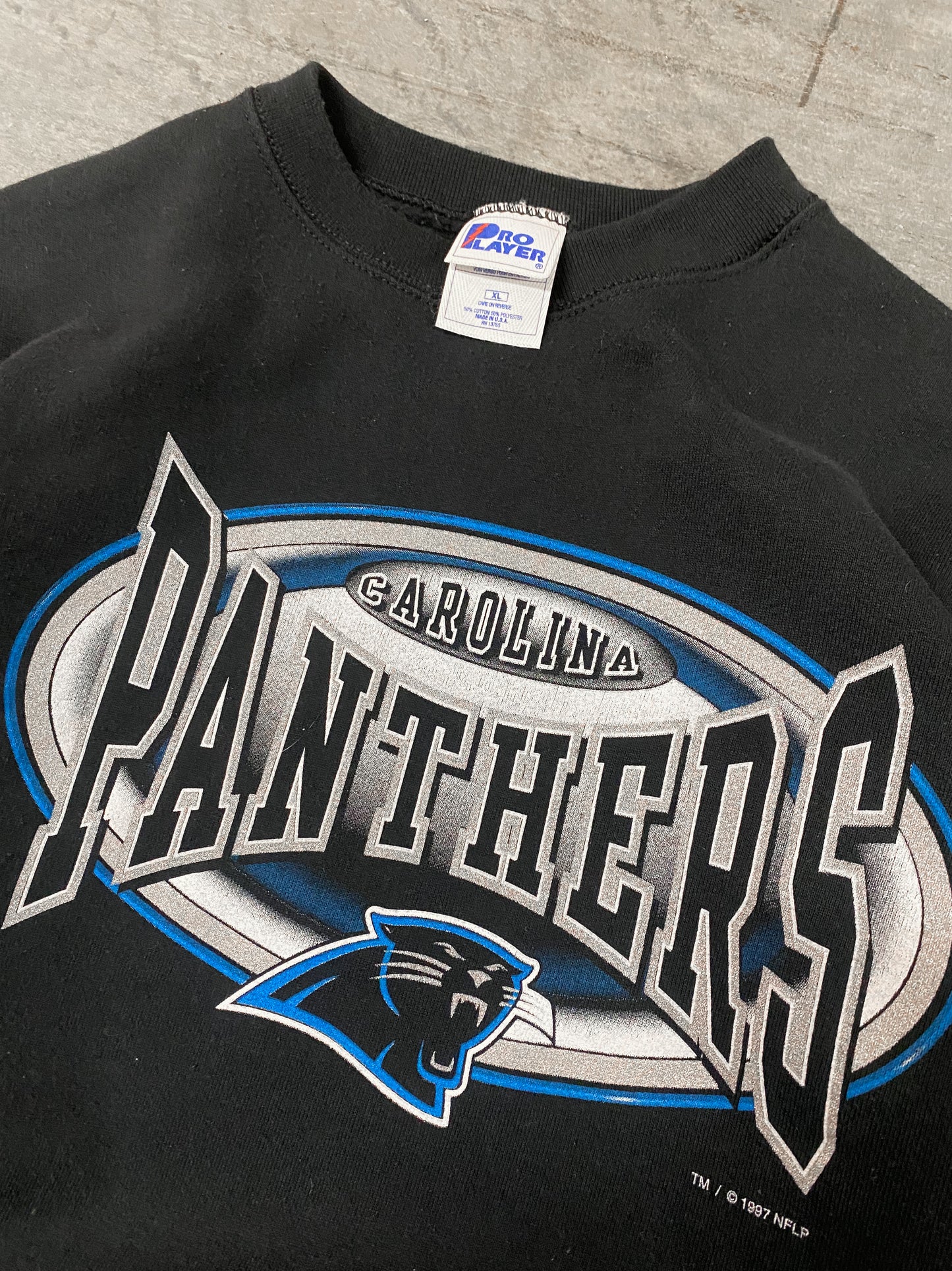 Vintage 1997 Carolina Panthers Black Crewneck ( XL )