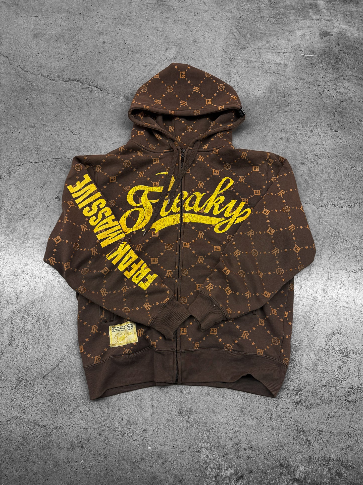 Vintage 2000s Y2K Freaky Massive Zip Up Hoodie ( XL )