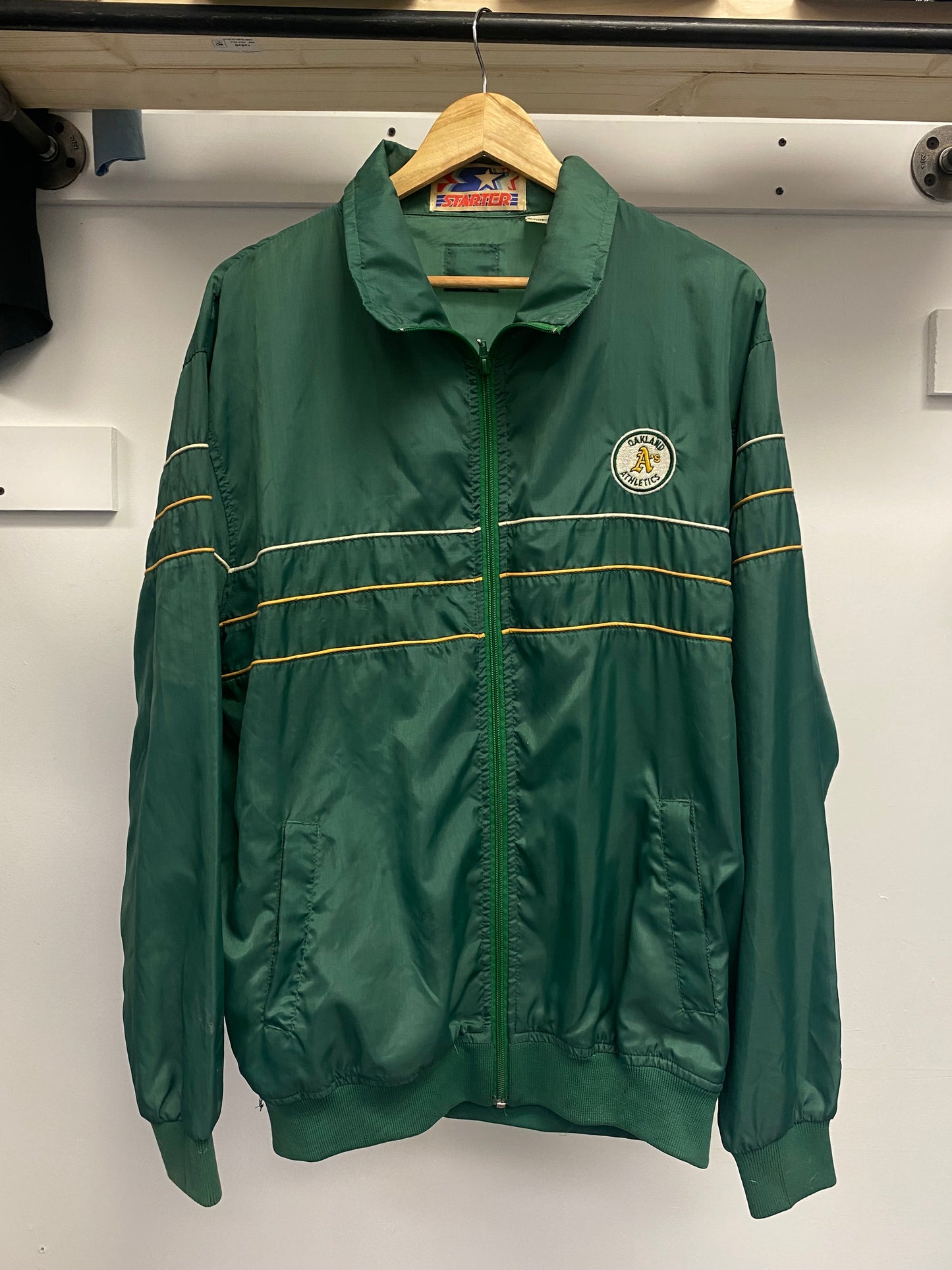 Vintage A’s Starter Zip Up MLB Jacket ( XL )