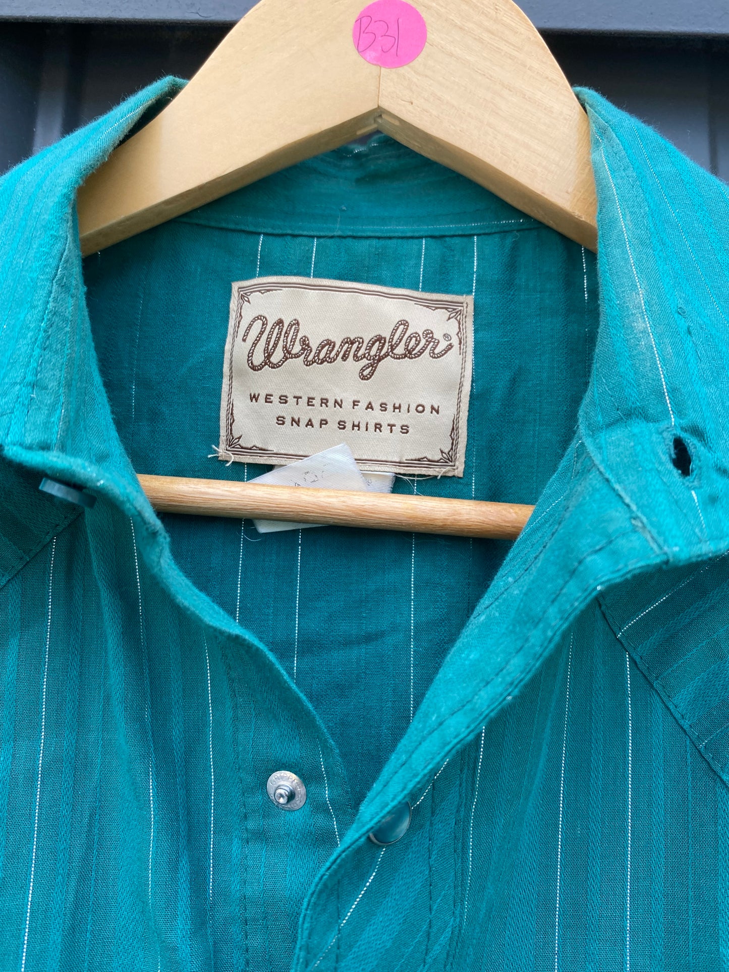 Vintage 90’s Wrangler Pearl Snap Teal Button Up