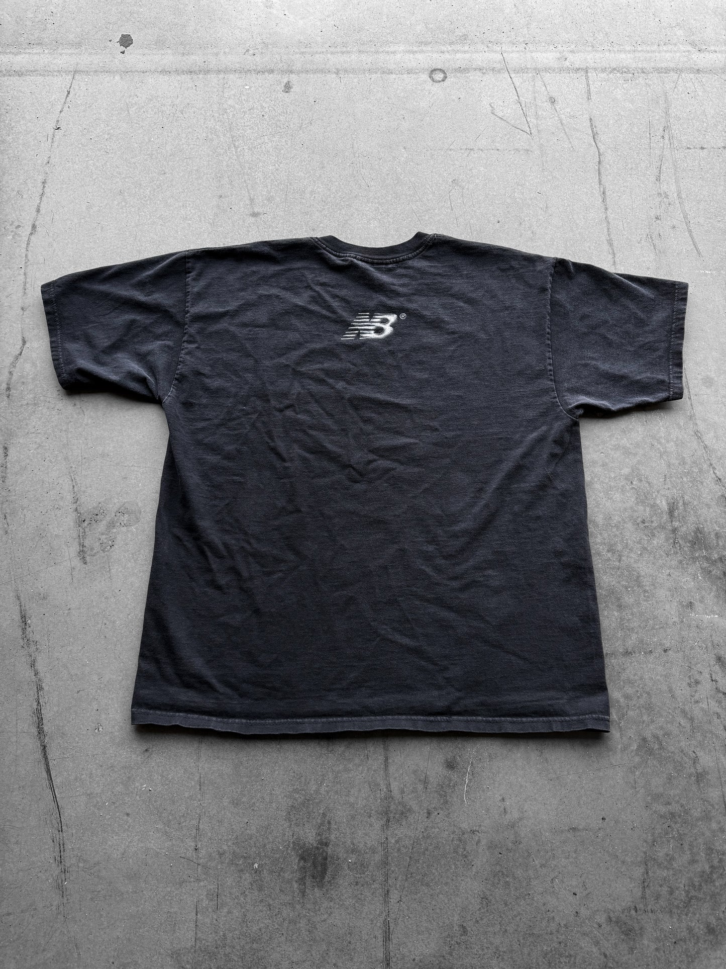 Vintage Early 2000s New Balance Shoes Promo Tee ( XL )