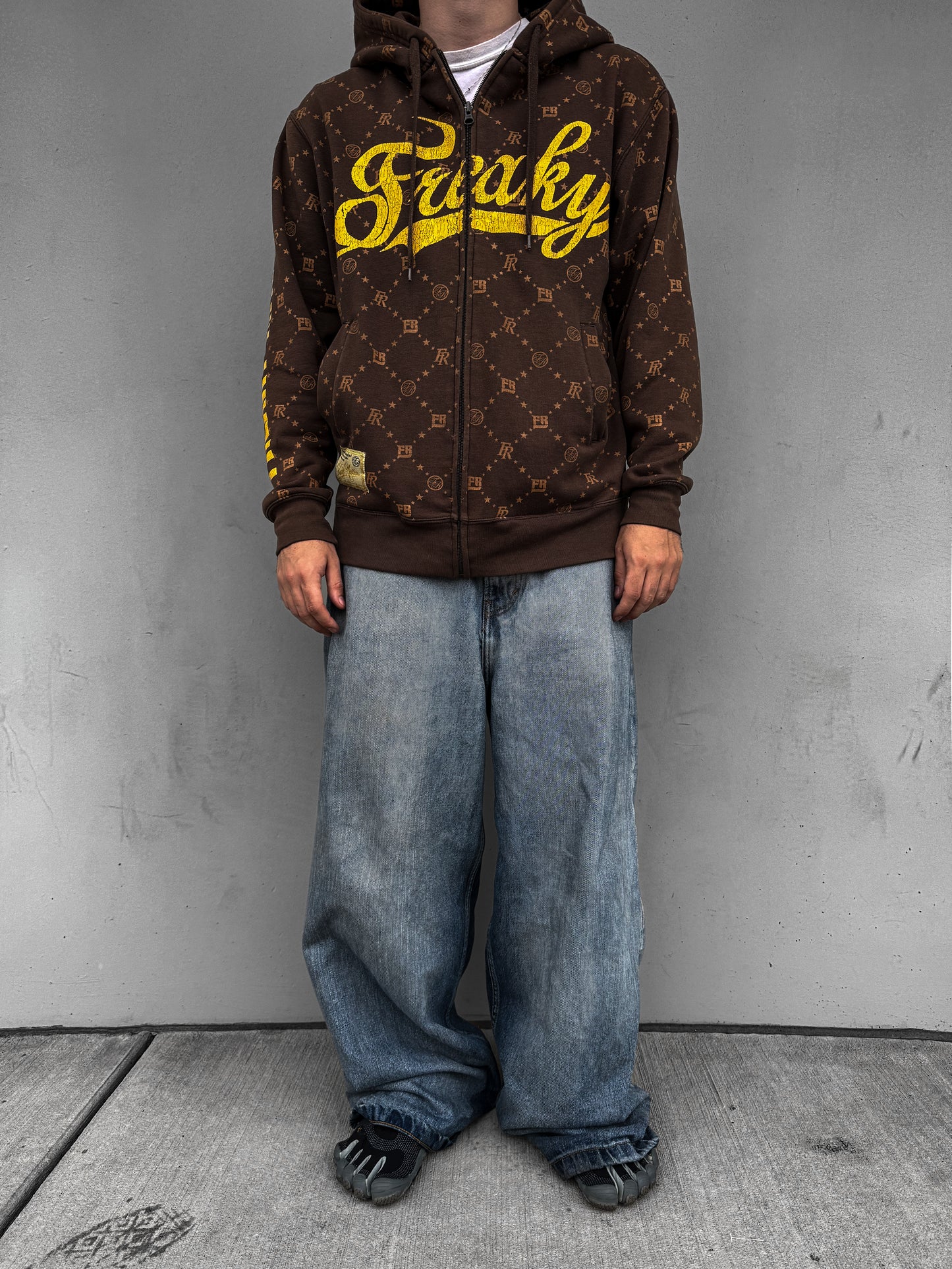 Vintage 2000s Y2K Freaky Massive Zip Up Hoodie ( XL )