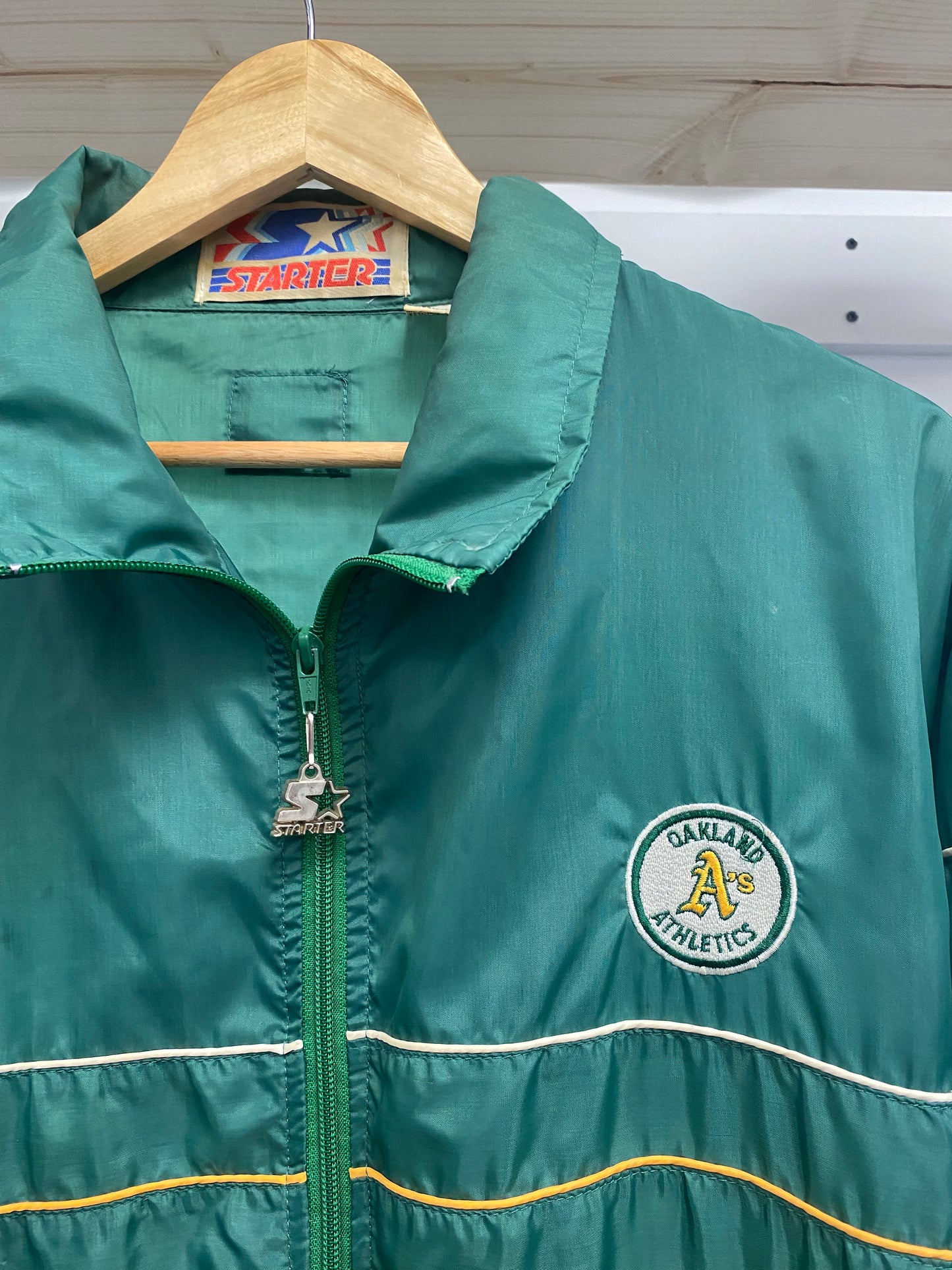 Vintage A’s Starter Zip Up MLB Jacket ( XL )