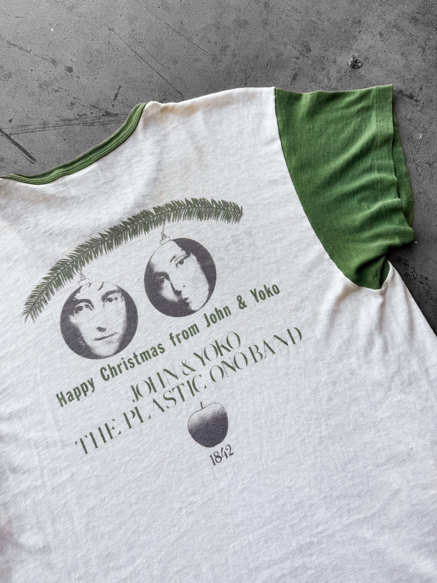 Vintage 70s “War Is Over , If You Want It” John Lennon Yoko Tee ( XL )