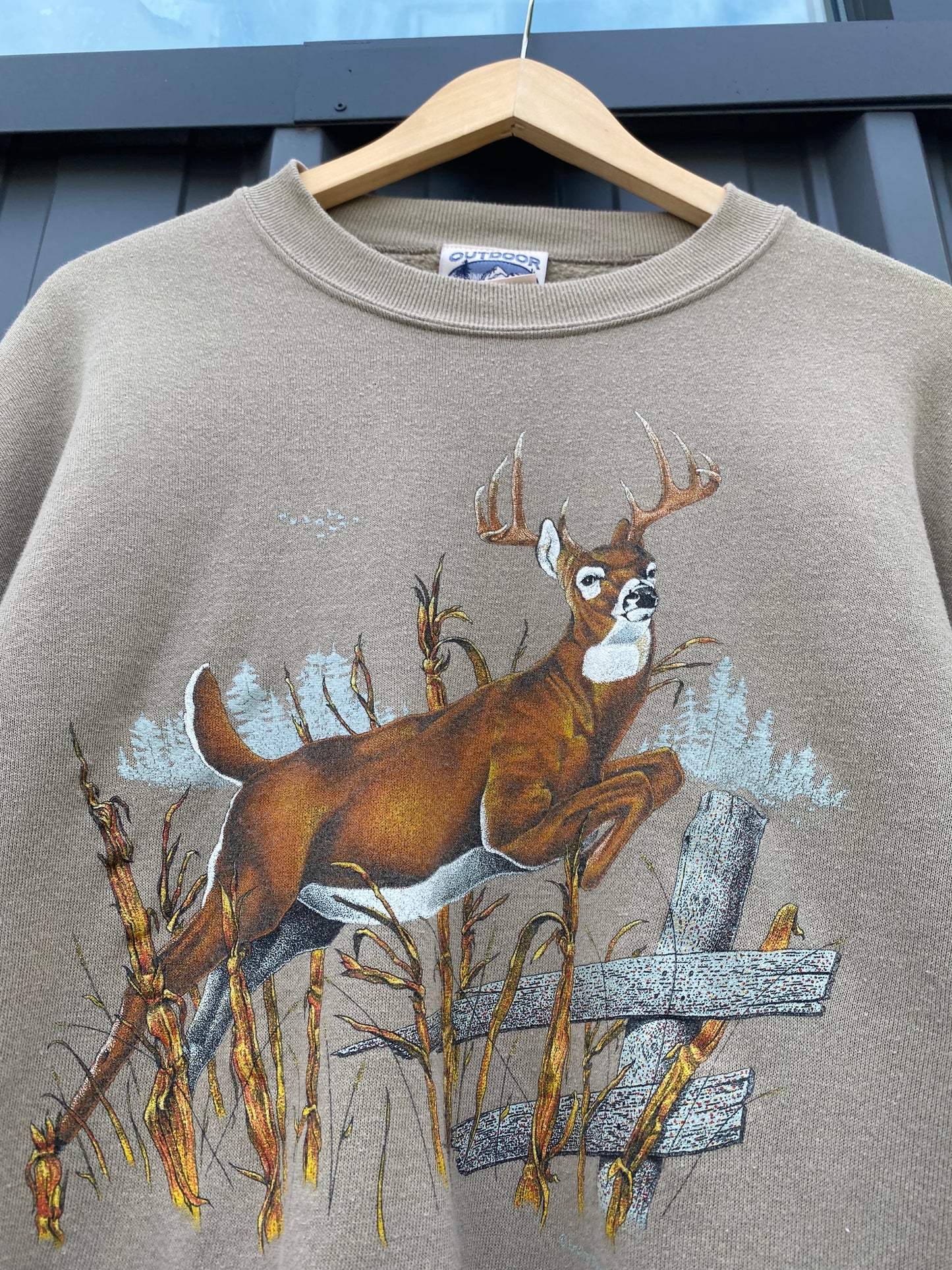 Vintage 90’s Tan Deer Nature Crewneck ( Large )