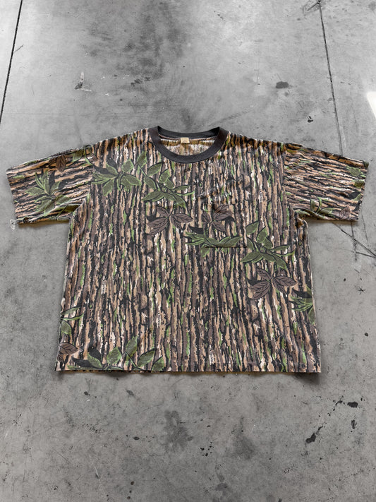 Vintage 90’s Boxy Camo Tee ( XL )