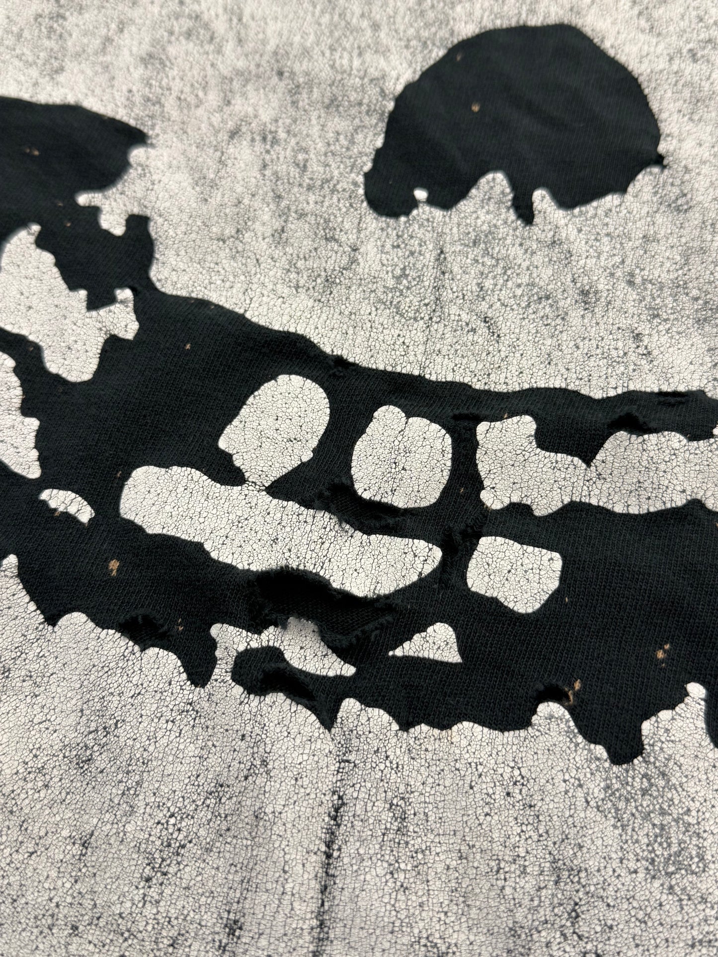 Vintage 1997 The Misfits Skull Thrashed & Worn Mens Tee ( XL )