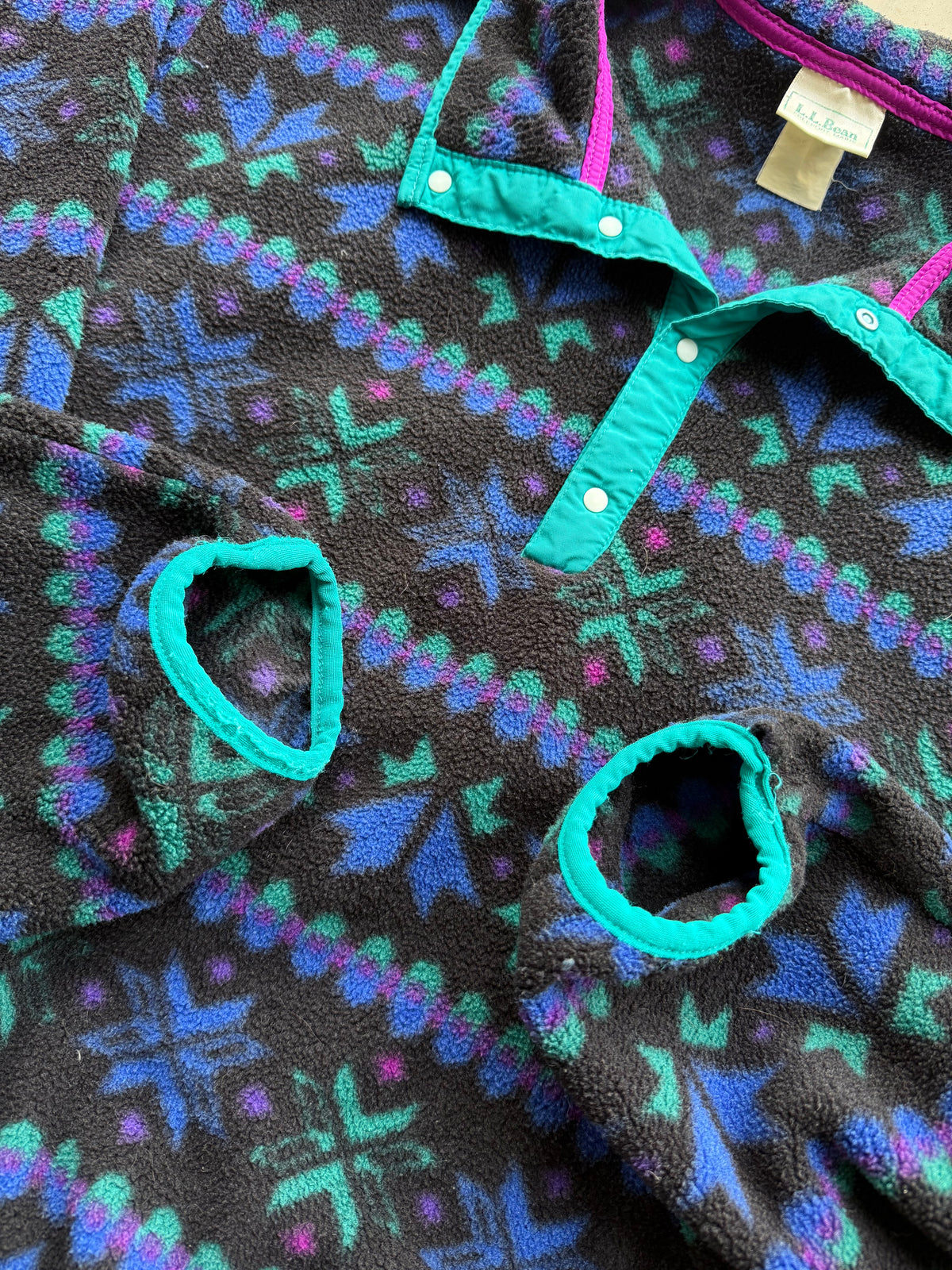 Vintage 90s LL Bean Snowflake Colorful Fleece ( Wmns Large )