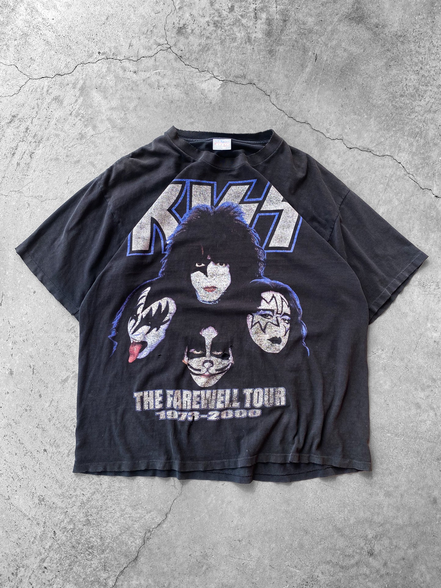 Vintage 2000 KISS The Farewell Tour Legends Never Die Tee ( XL )