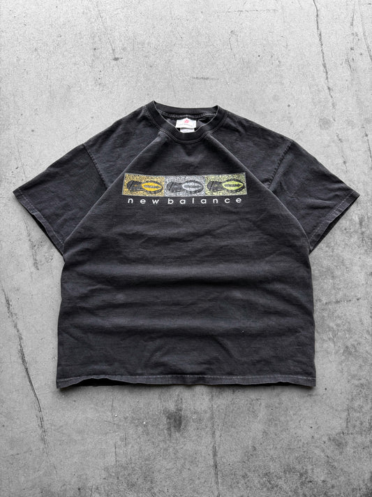 Vintage Early 2000s New Balance Shoes Promo Tee ( XL )