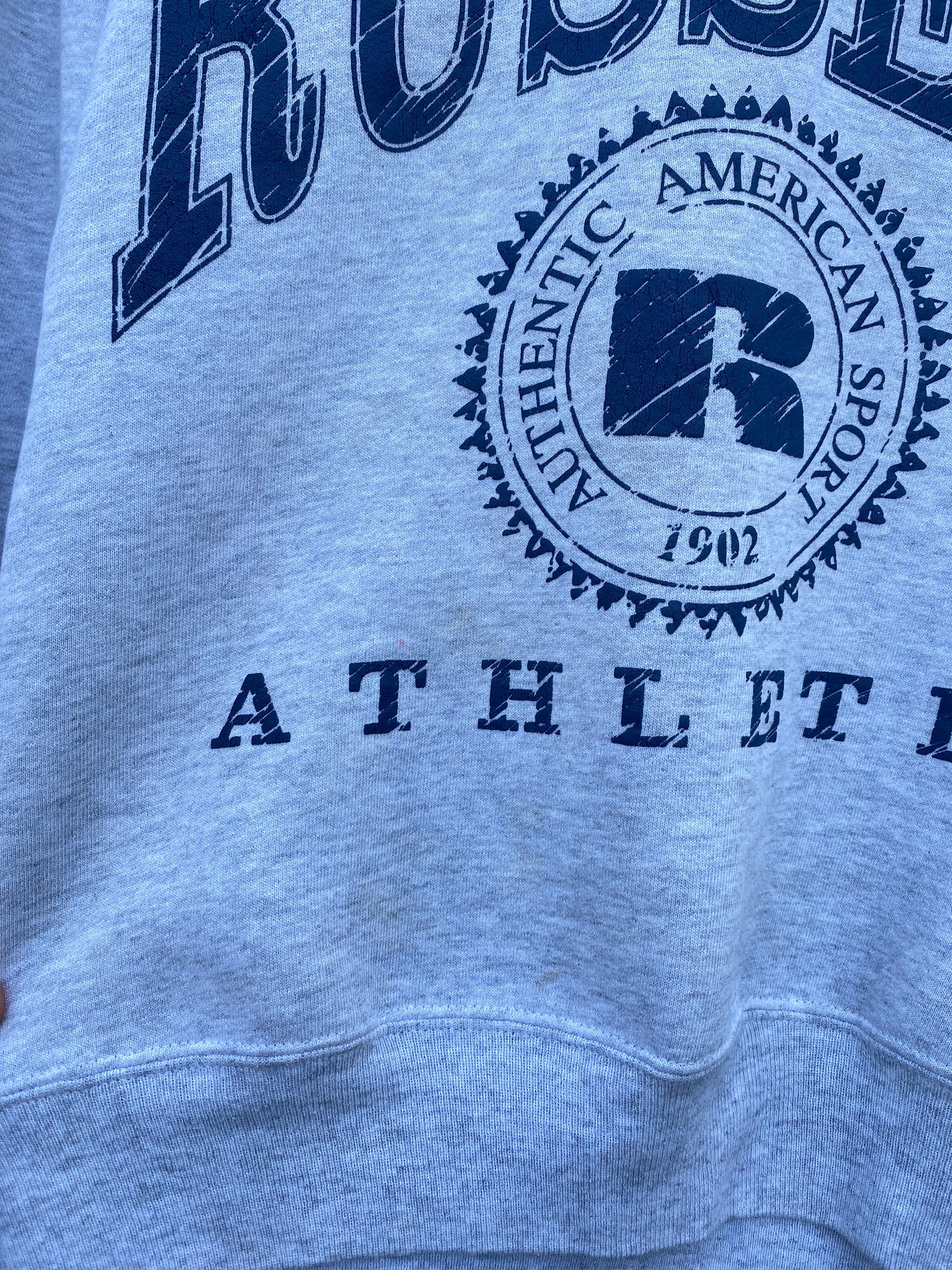 Vintage 90’s Russell Athletics Grey Crewneck ( Medium )