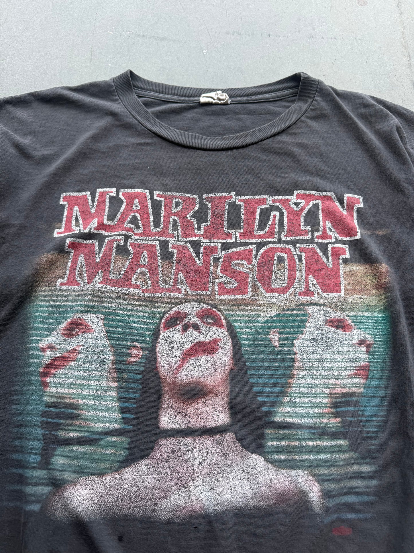 Vintage 1990s Marilyn Manson Super Faded Sweet Dreams Tee ( Large )
