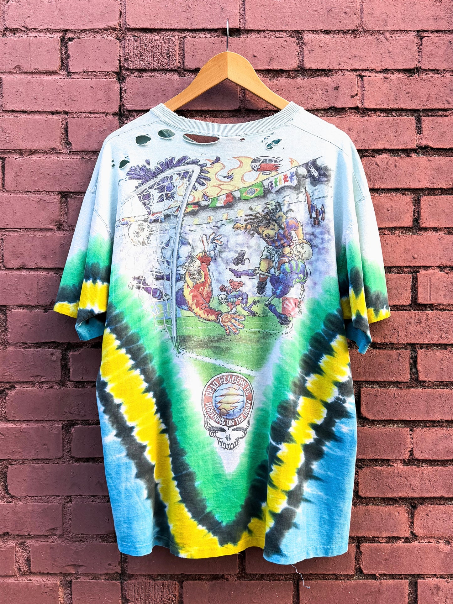 Vintage 1997 Grateful Dead Dead Headers Soccer Tie Dye Tee