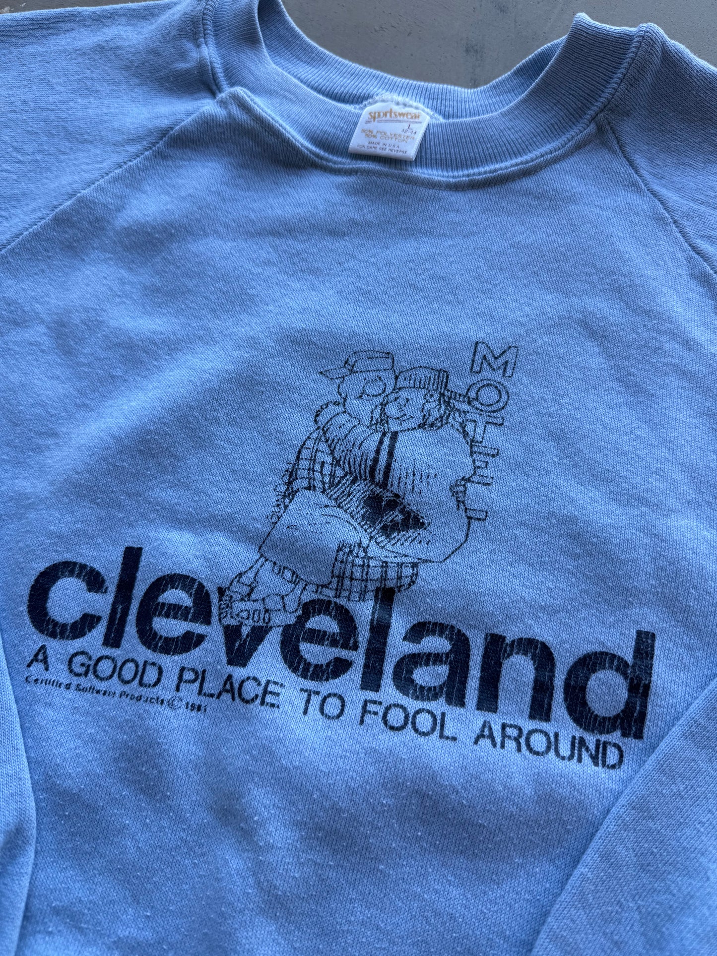 Vintage 80s Cleveland “A Good Place To Fool Around” Crewneck ( Large )