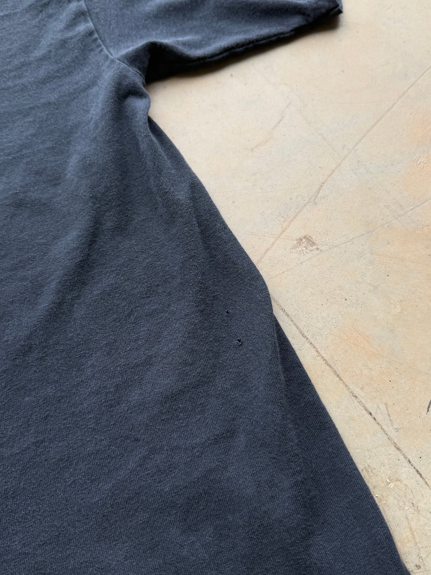 Vintage 90s Off The Wagon L7 Band Tee ( XL )