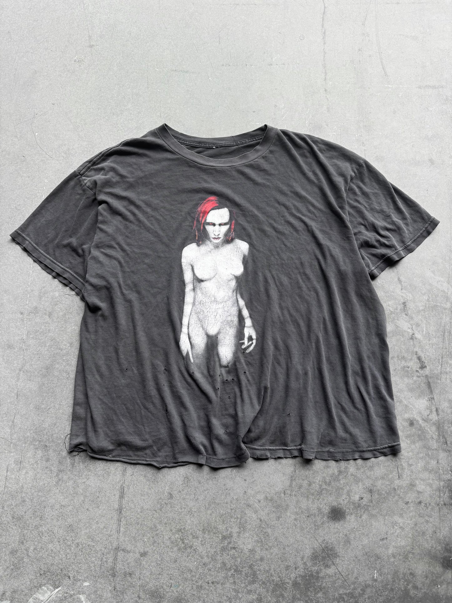 Vintage 1998 Marilyn Manson Mechanical Animal Boxy Thrashed Tee ( XL )