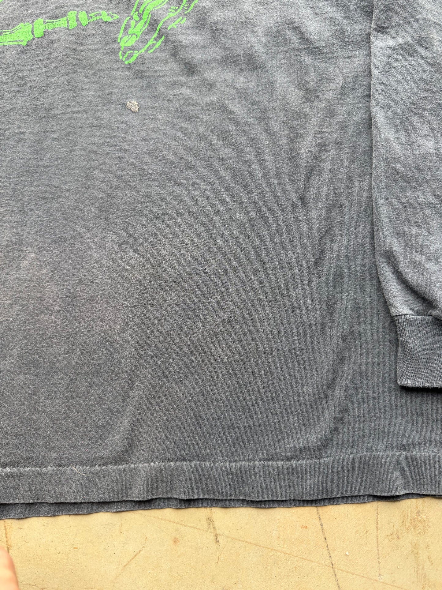 Vintage 90s L7 Long Sleeve Skeleton Hand Tee ( XL )