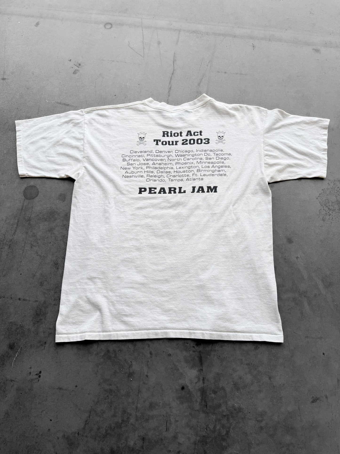 Vintage 2003 Pearl Jam Riot Act Tour Band Tee ( XL )